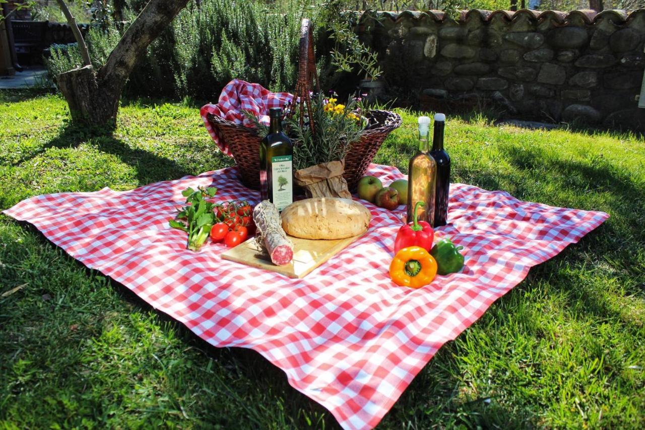 Agriturismo Il Poderetto Licciana Nardi Luaran gambar
