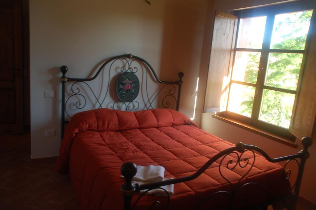 Agriturismo Il Poderetto Licciana Nardi Bilik gambar